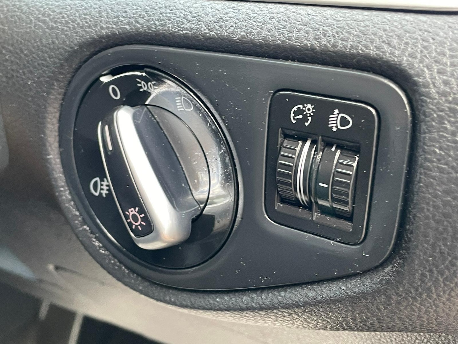 Used Volkswagen Sharan 2014 for sale - 77066731: Photo 25