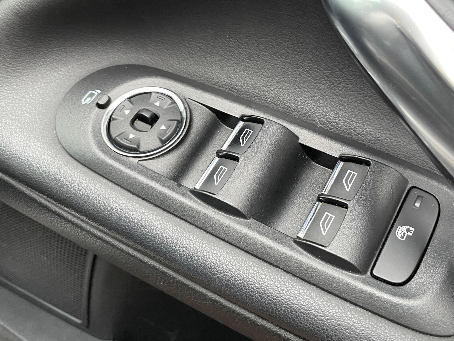 Used Ford Mondeo 2014 for sale - 77144448: Photo 18