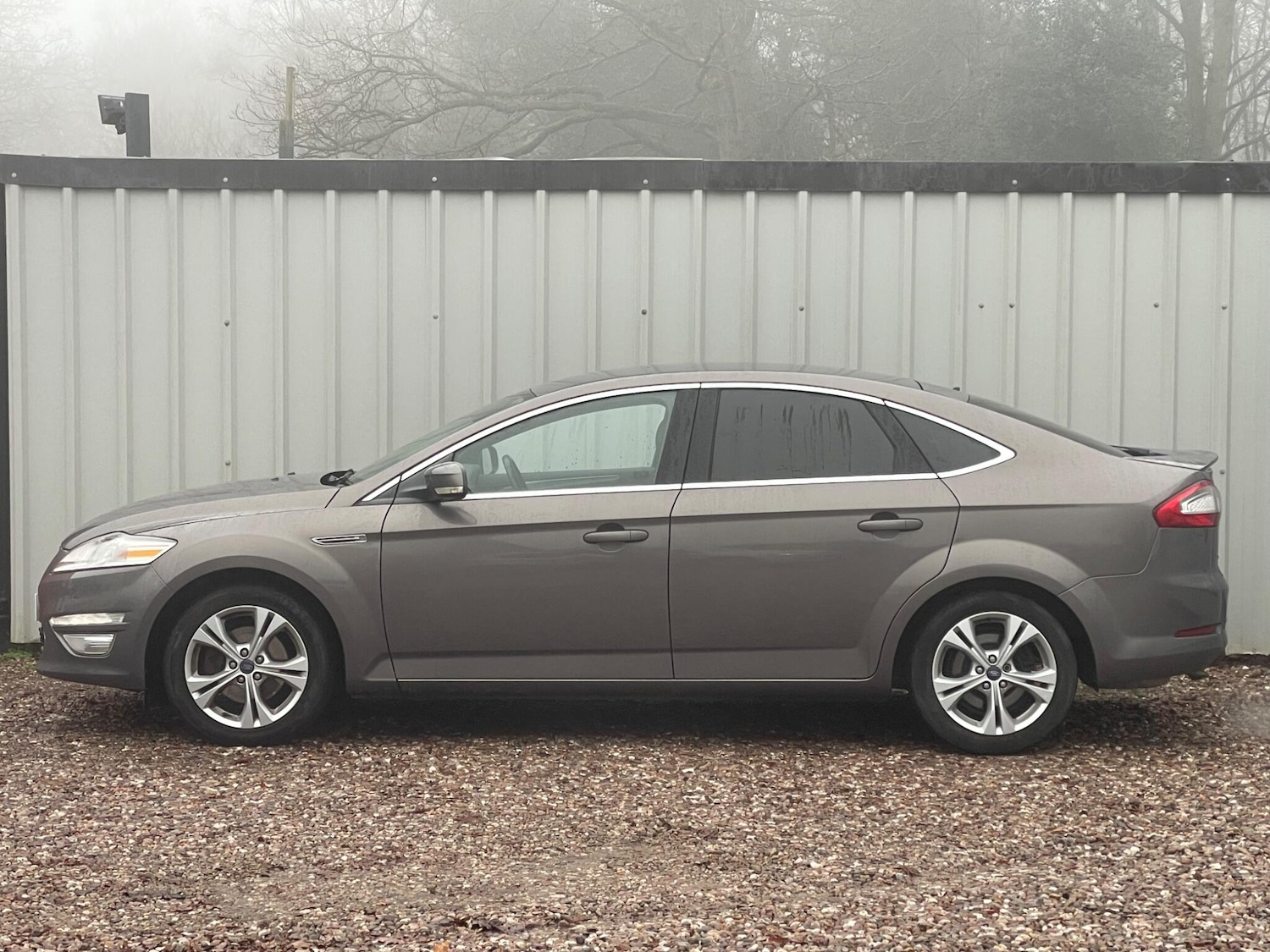 Used Ford Mondeo 2014 for sale - 77144448: Photo 2