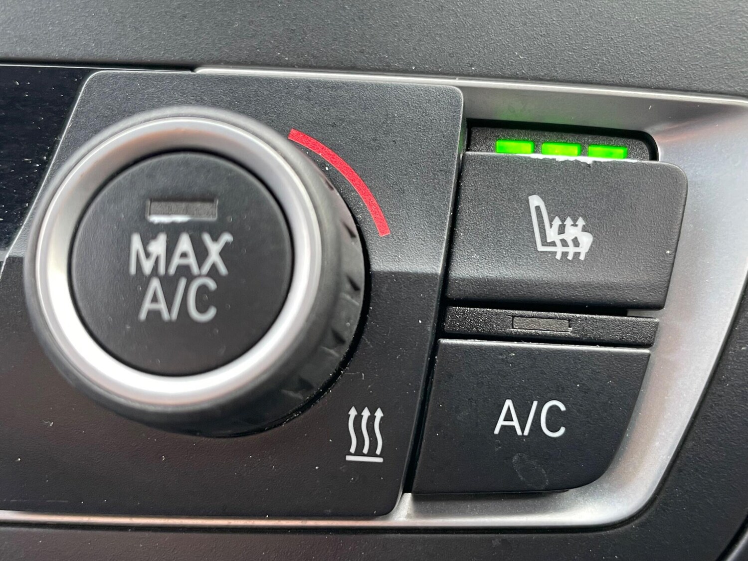 Used BMW 3 Series 2014 for sale - 77585702: Photo 22