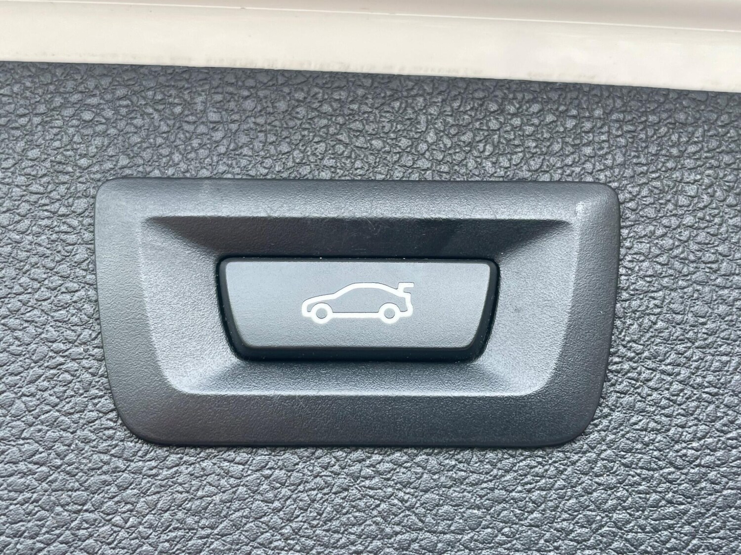 Used BMW 3 Series 2014 for sale - 77585702: Photo 30