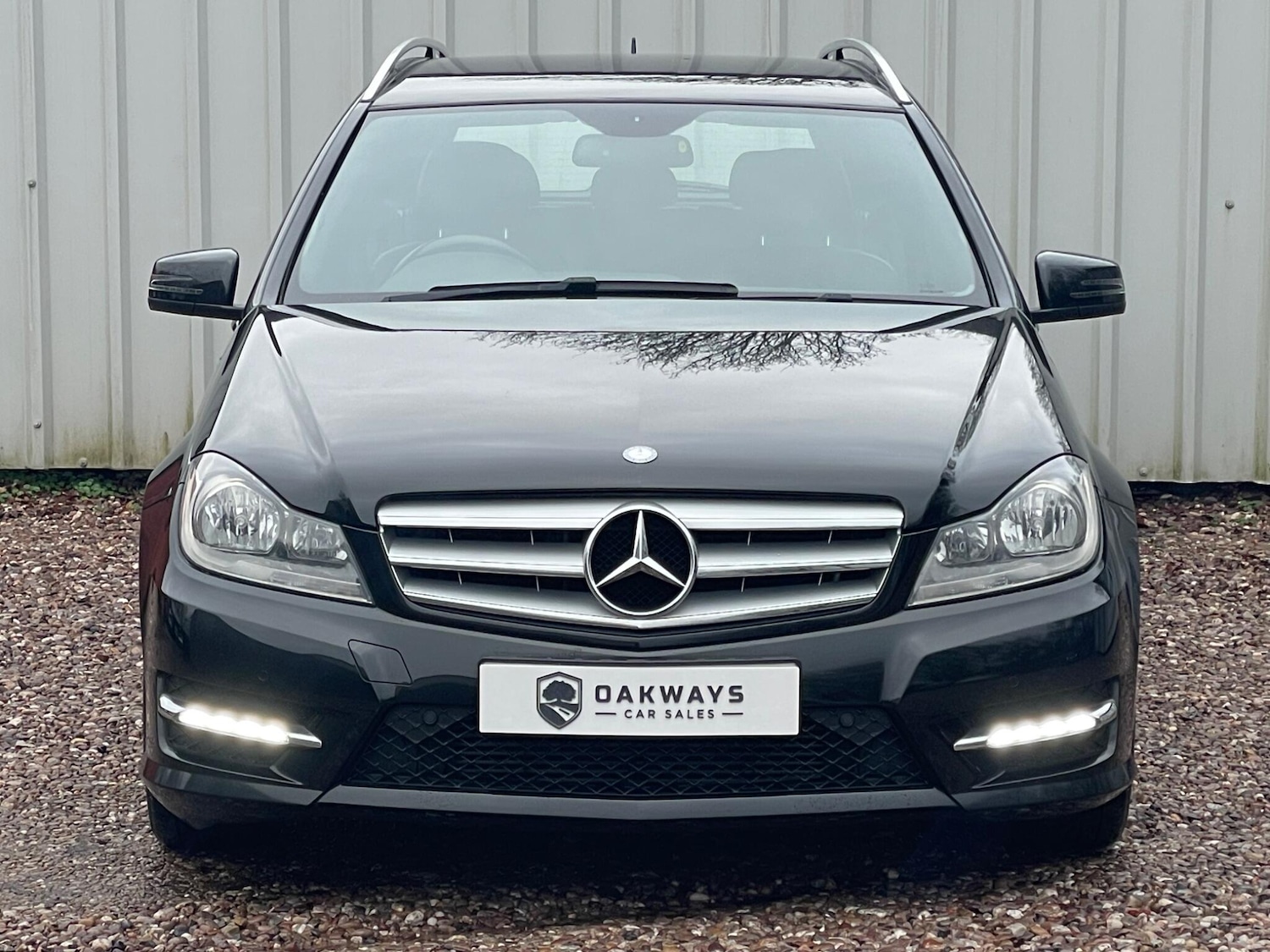 Used Mercedes-Benz C Class 2013 for sale - 77479548: Photo 2