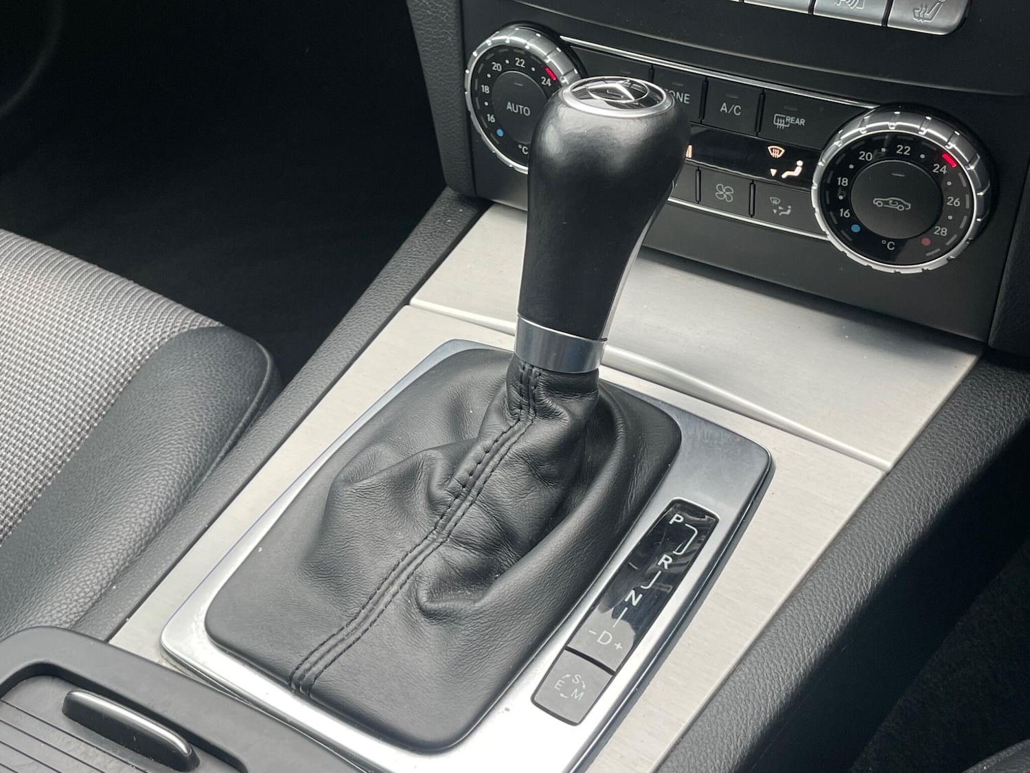 Used Mercedes-Benz C Class 2013 for sale - 77479548: Photo 22