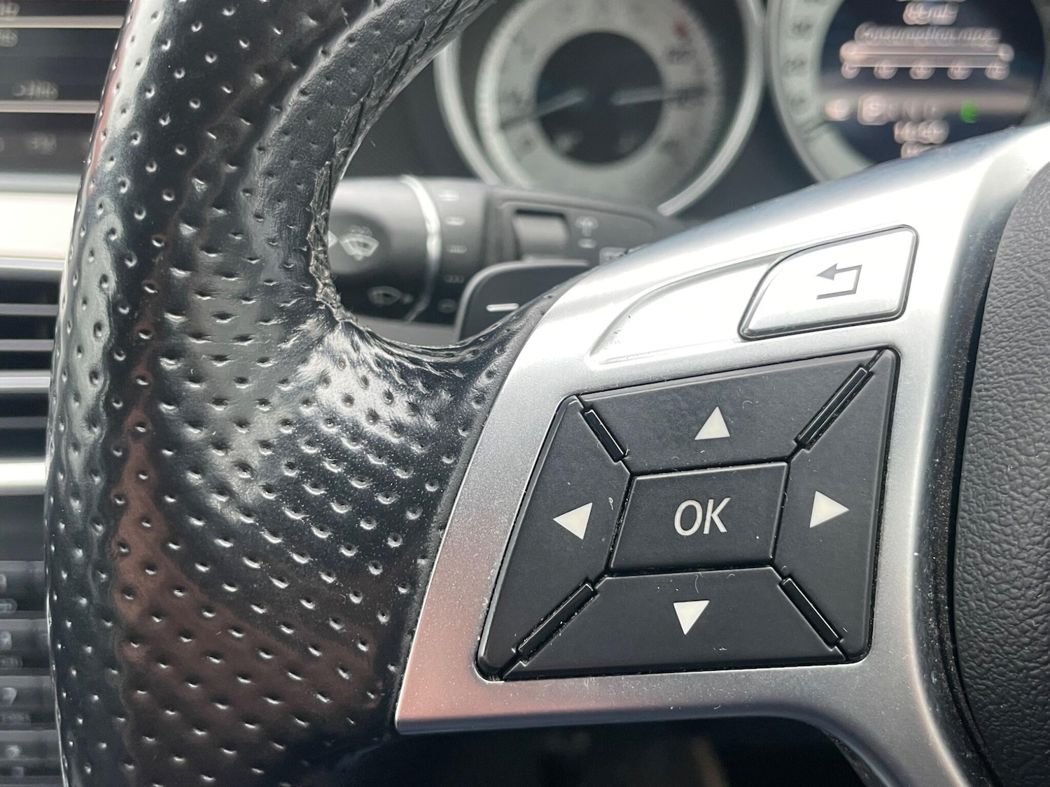 Used Mercedes-Benz C Class 2013 for sale - 77479548: Photo 23