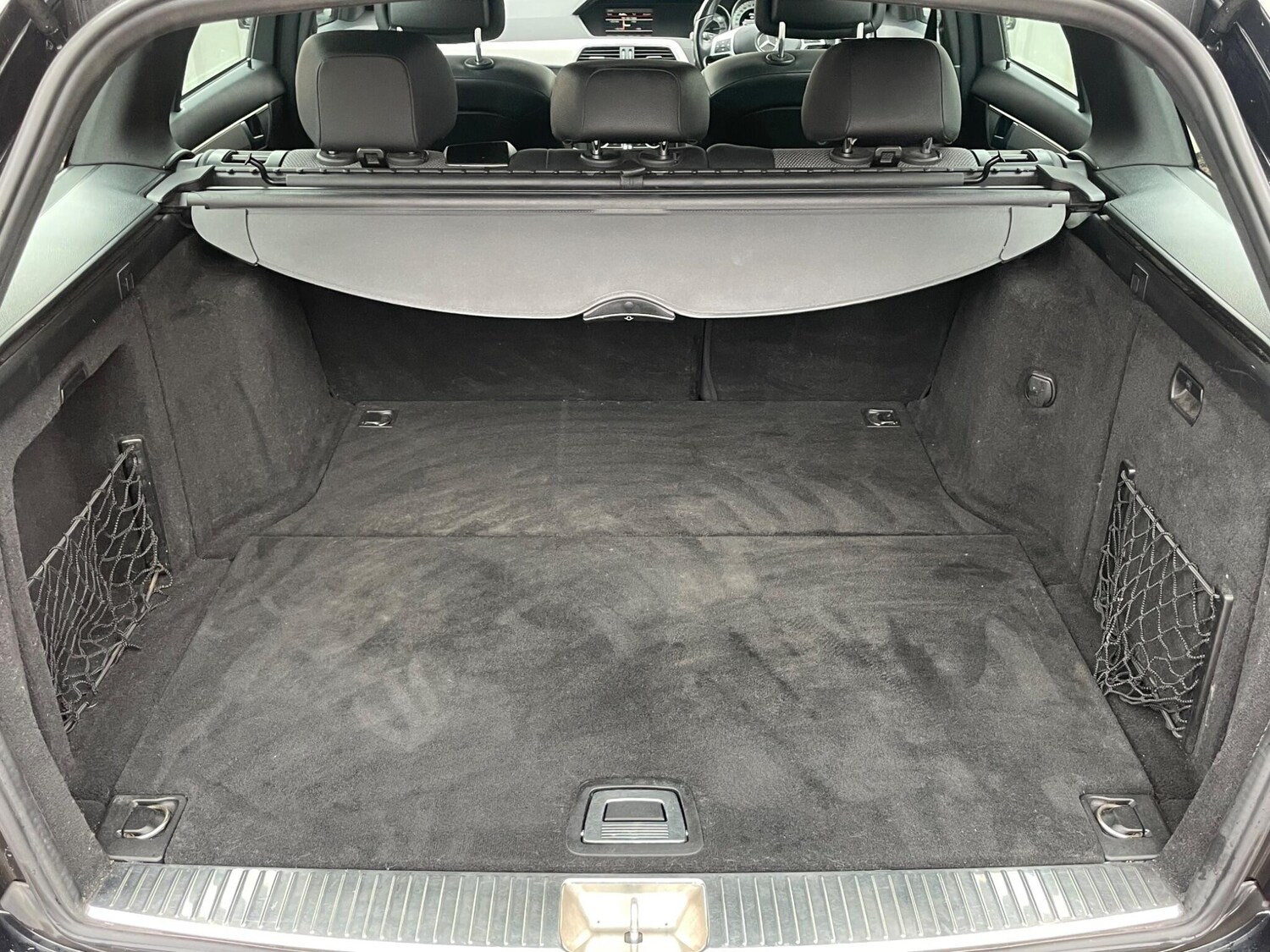 Used Mercedes-Benz C Class 2013 for sale - 77479548: Photo 30