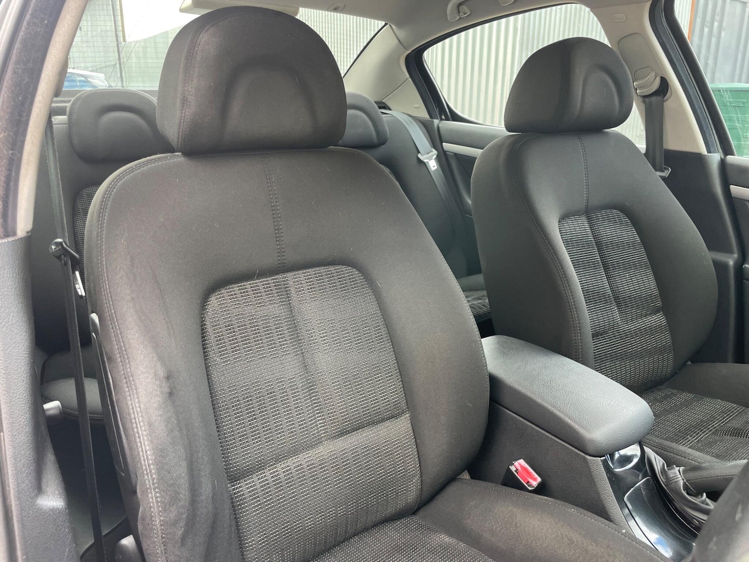 Used Peugeot 407 2010 for sale - 76992465: Photo 11