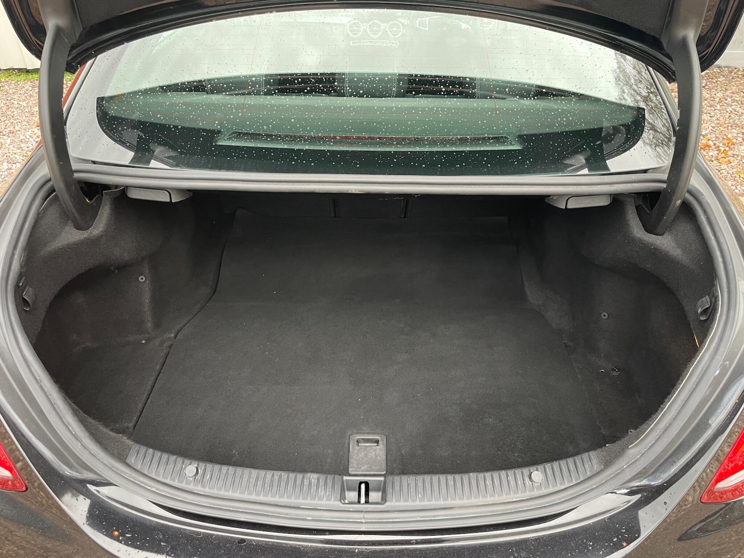 Used Mercedes-Benz C Class 2014 for sale - 76513158: Photo 32