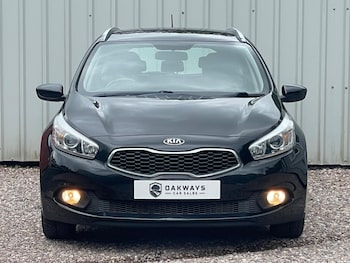 Used Kia Ceed 2014 for sale - 78843392: Photo