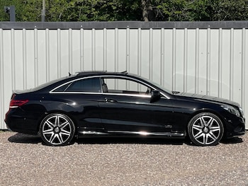 Used Mercedes-Benz E Class 2015 for sale - 78751873: Photo