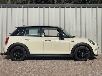 Used MINI Hatch 2016 for sale - 79540128: Photo