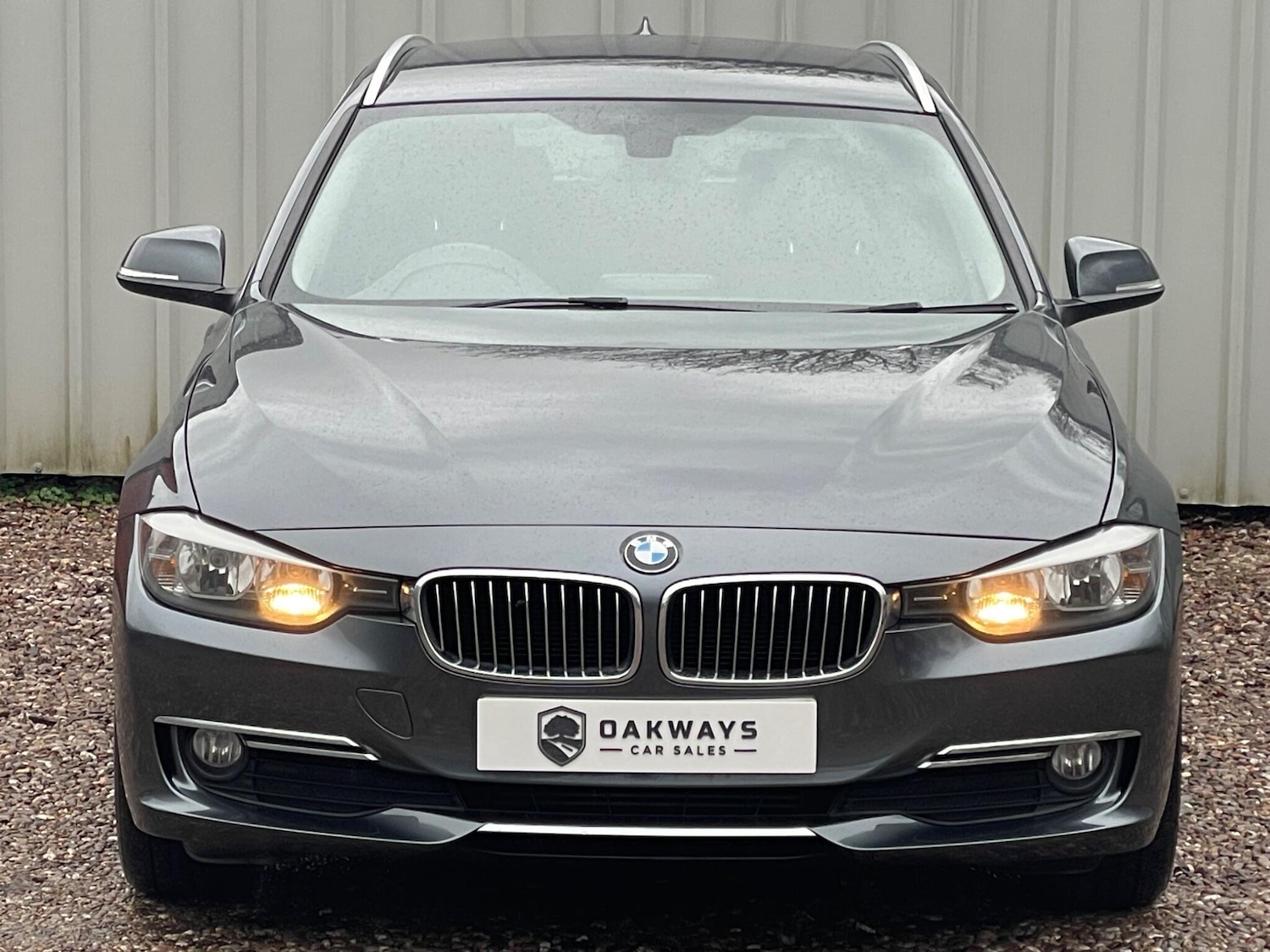 Used BMW 3 Series 2013 for sale - 77396302: Photo 2