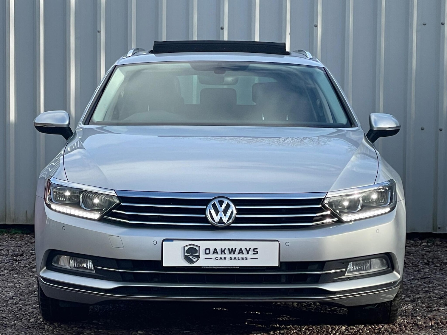Used Volkswagen Passat 2018 for sale - 77314898: Photo 2