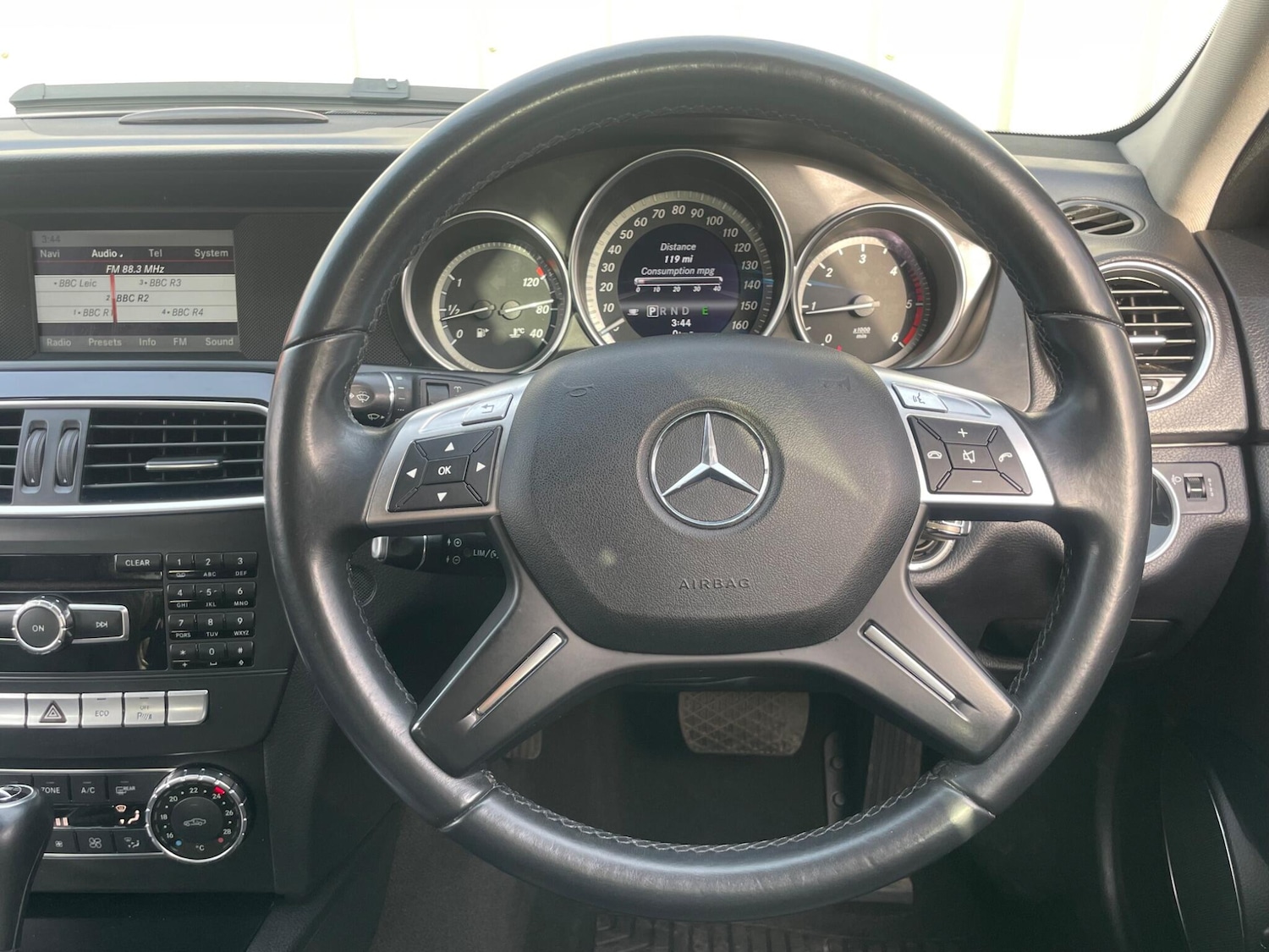 Used Mercedes-Benz C Class 2012 for sale - 77768807: Photo 14