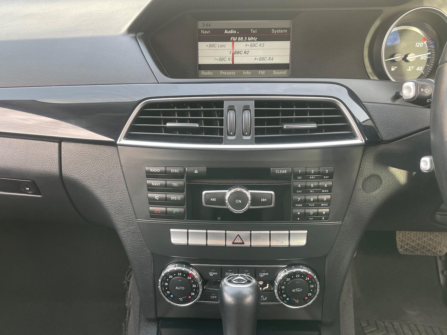 Used Mercedes-Benz C Class 2012 for sale - 77768807: Photo 16