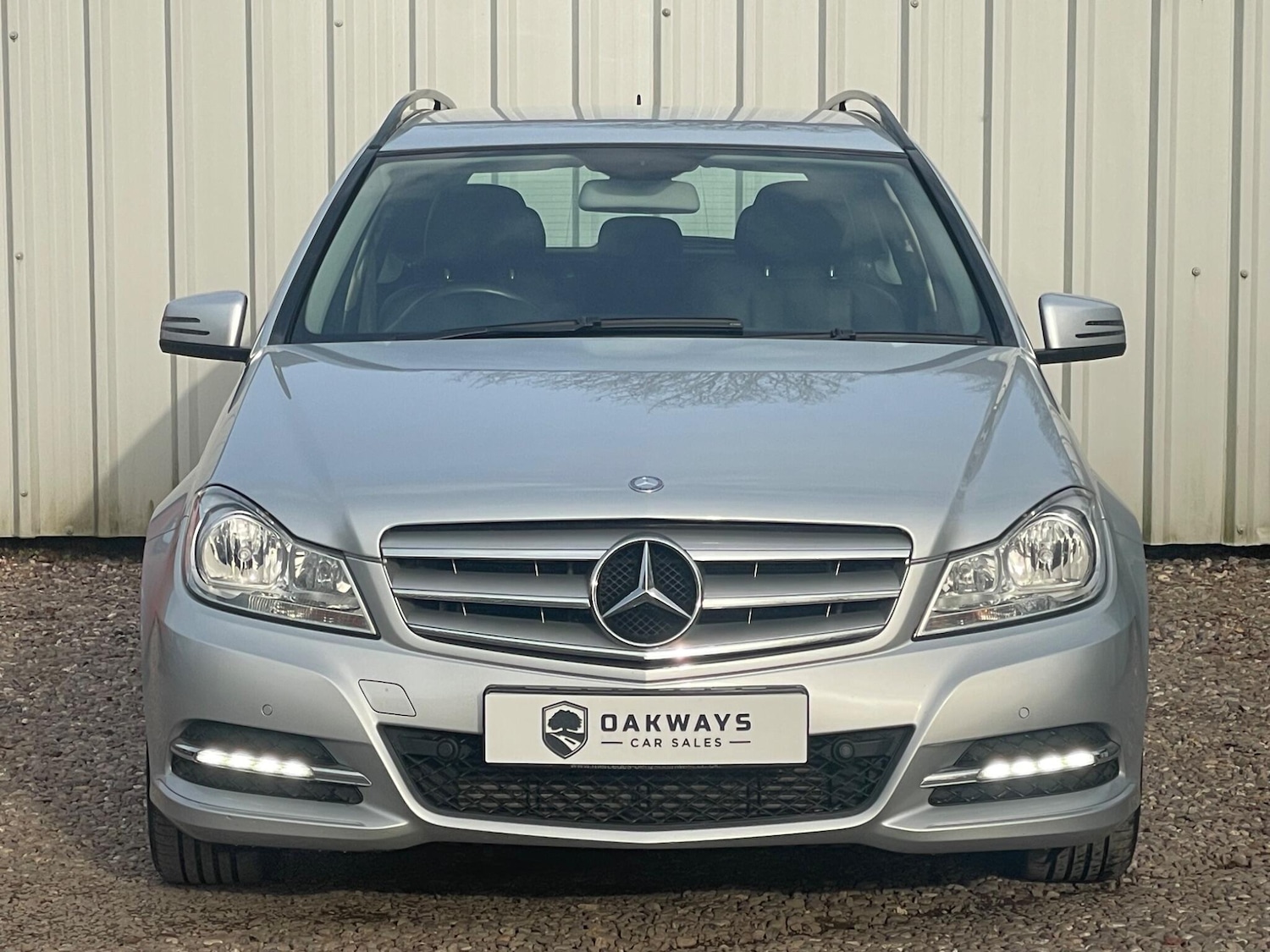 Used Mercedes-Benz C Class 2012 for sale - 77768807: Photo 2