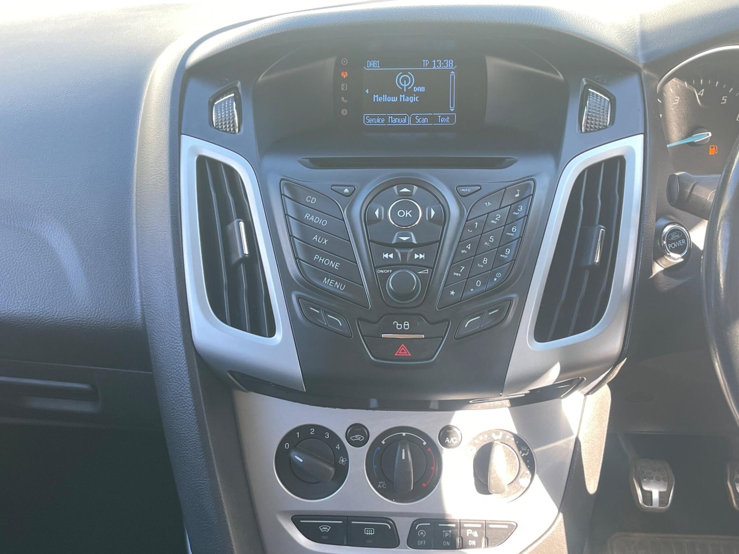 Used Ford Focus 2013 for sale - 78007830: Photo 16