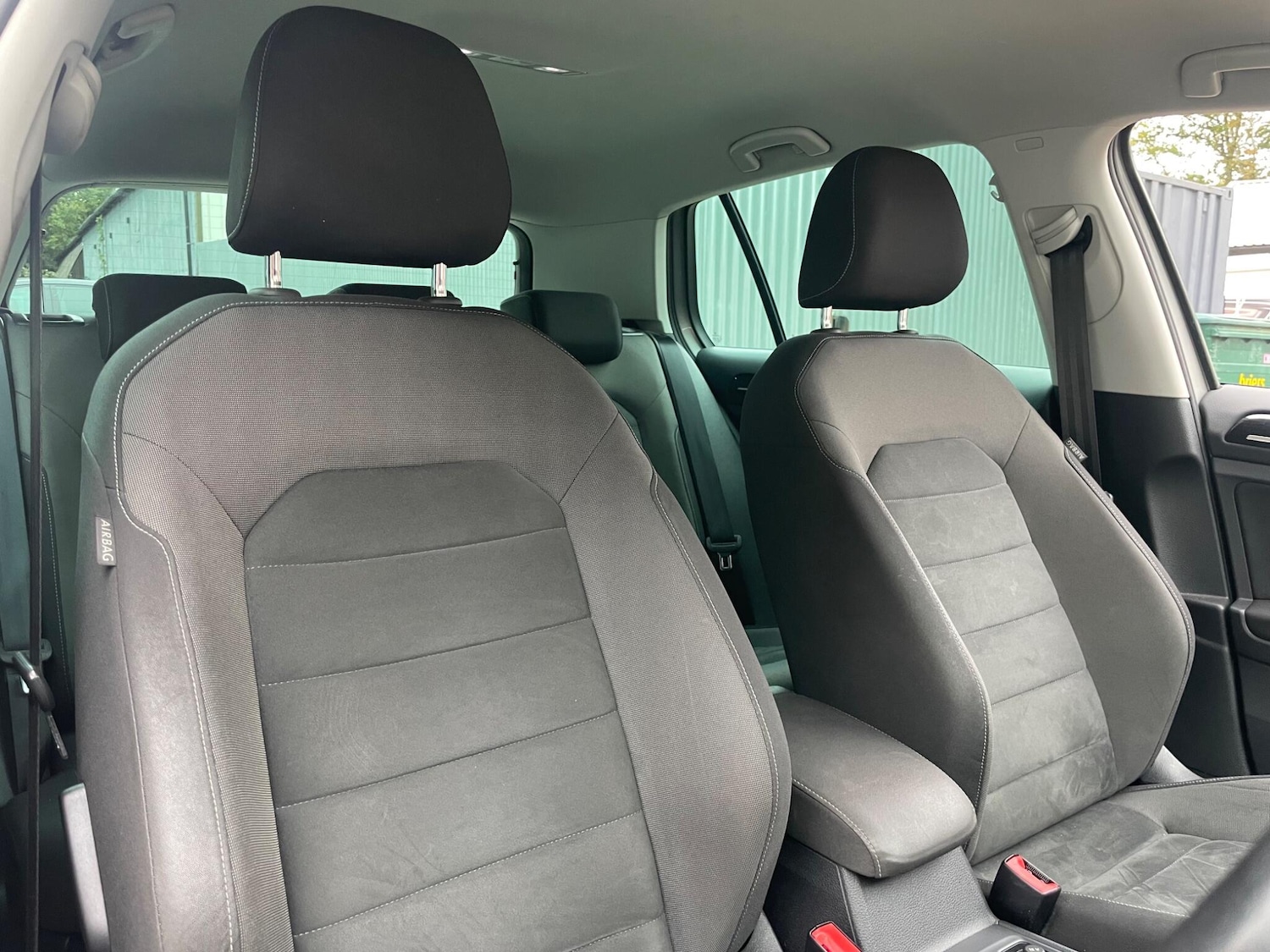 Used Volkswagen Golf 2017 for sale - 76993564: Photo 11