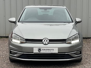 Used Volkswagen Golf 2017 for sale - 76993564: Photo