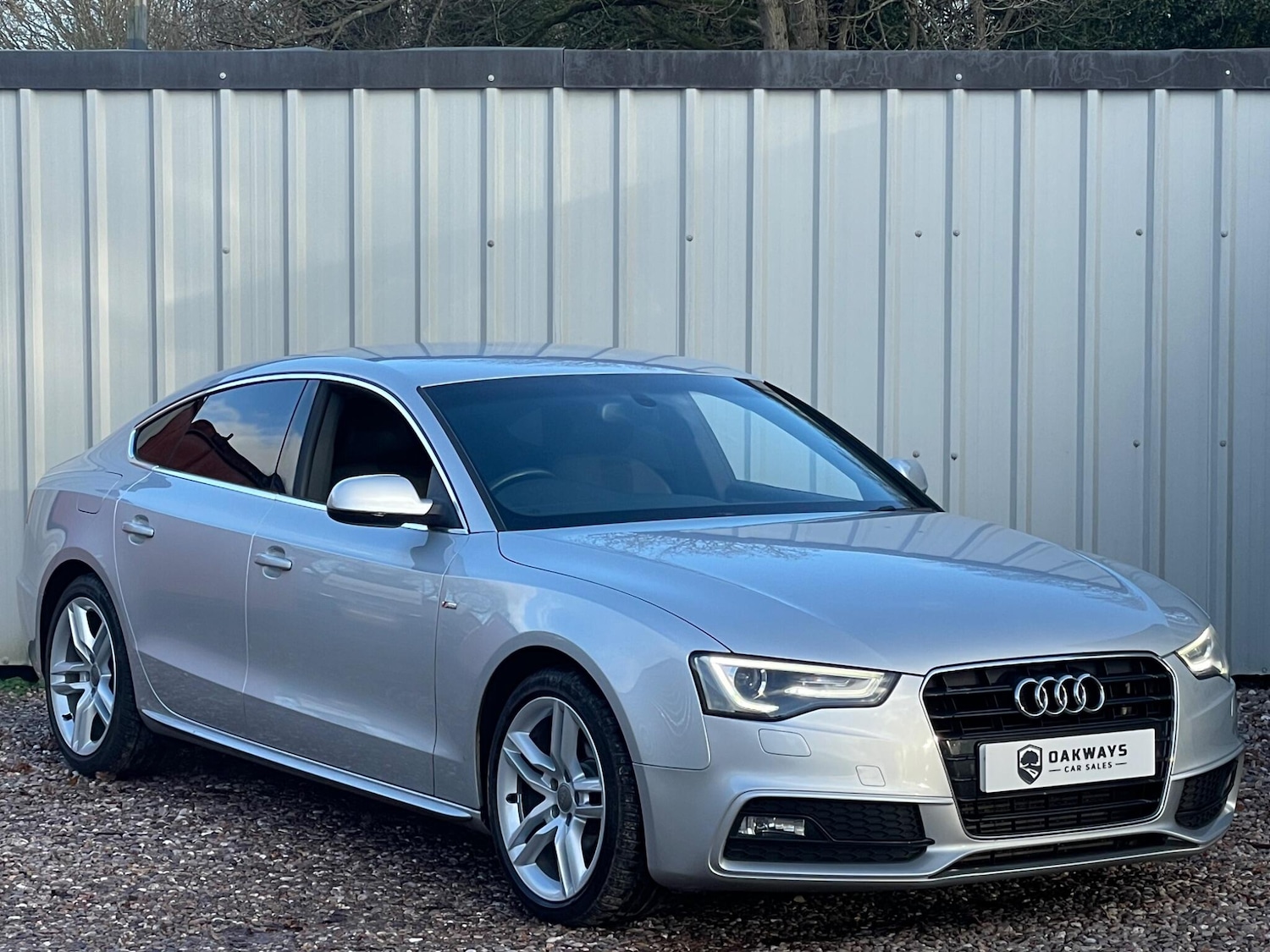 Used Audi A5 2014 for sale - 77067135: Photo 3
