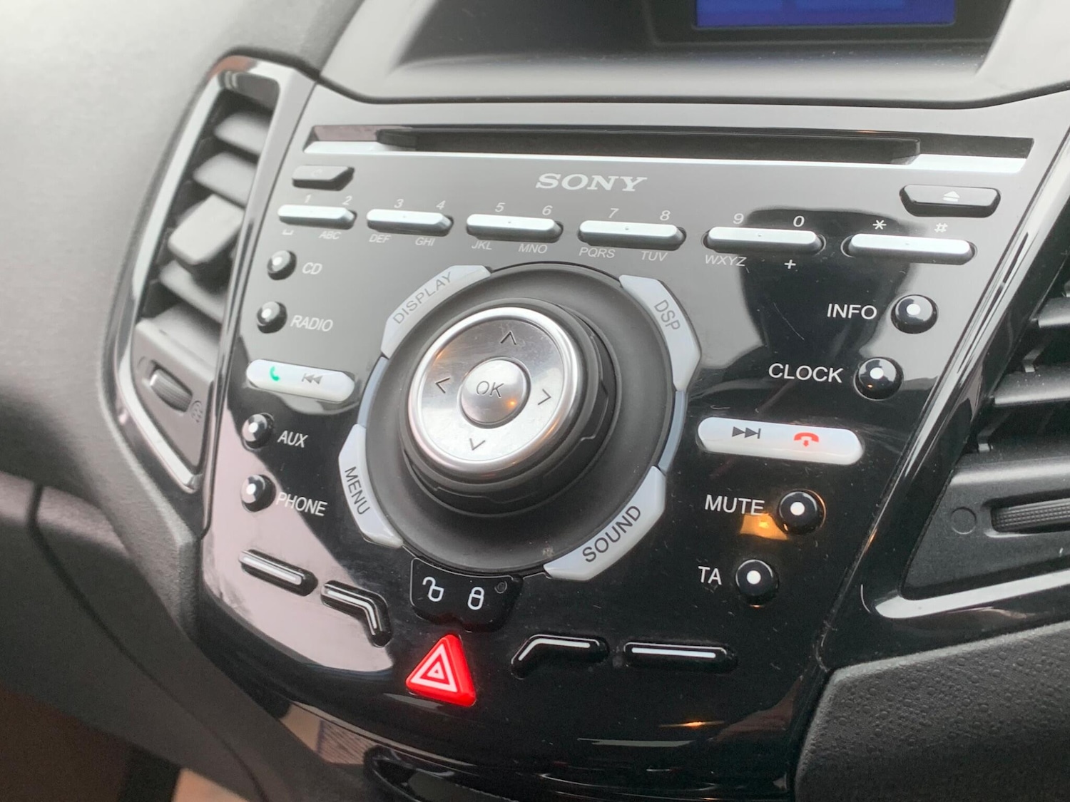 Used Ford Fiesta 2013 for sale - 77315040: Photo 16