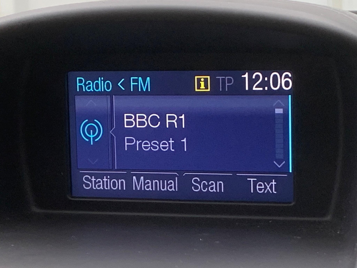 Used Ford Fiesta 2013 for sale - 77315040: Photo 18