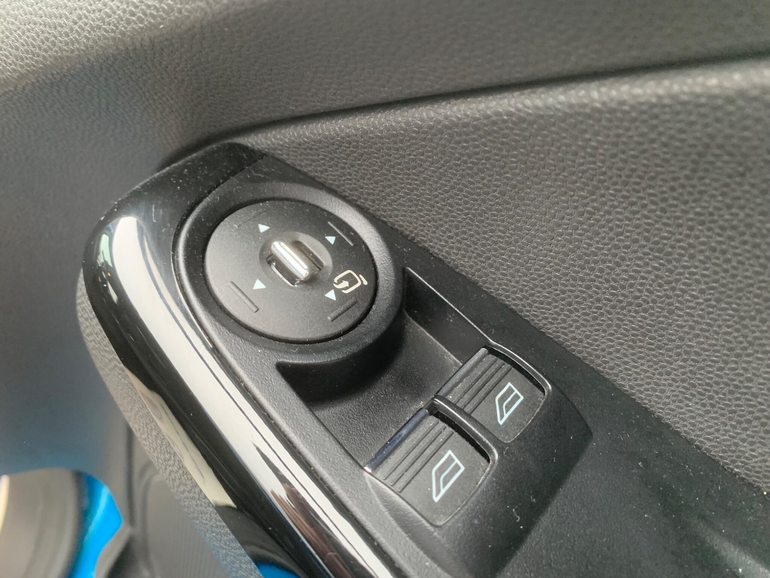 Used Ford Fiesta 2013 for sale - 77315040: Photo 22