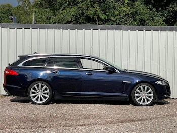 Used Jaguar XF 2015 for sale - 78866814: Photo