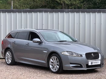 Used Jaguar XF 2013 for sale - 79831186: Photo
