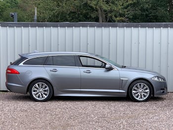 Used Jaguar XF 2013 for sale - 79831186: Photo