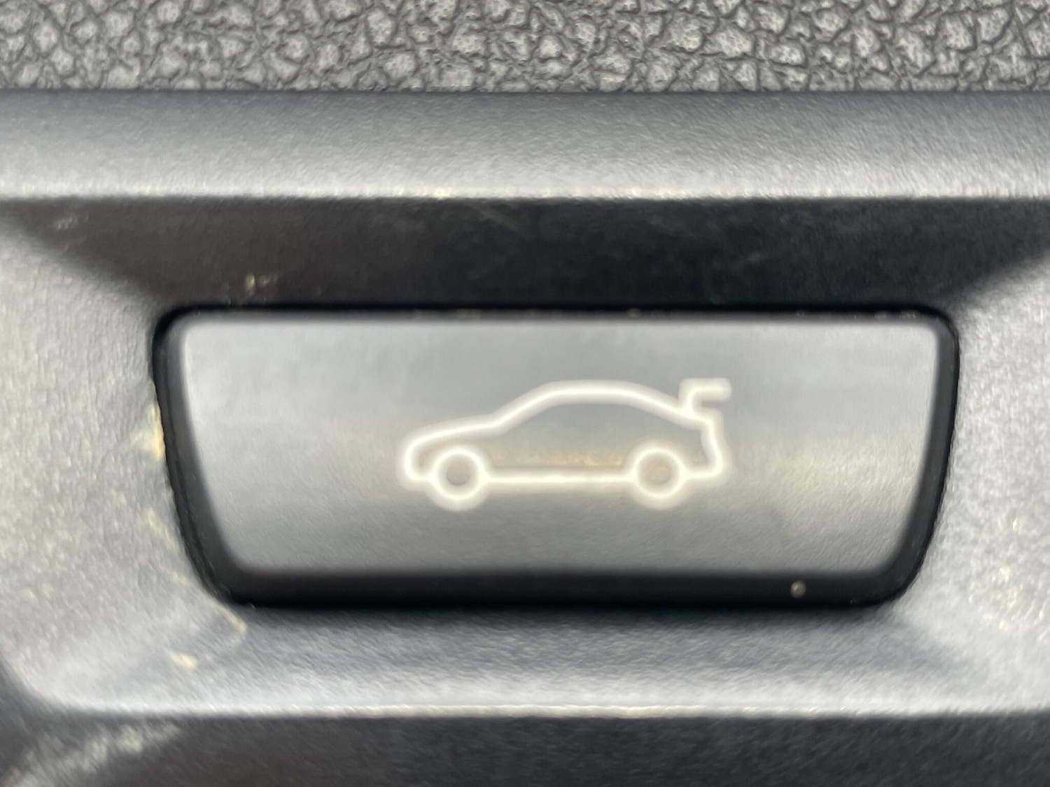 Used BMW 3 Series 2017 for sale - 76121492: Photo 29