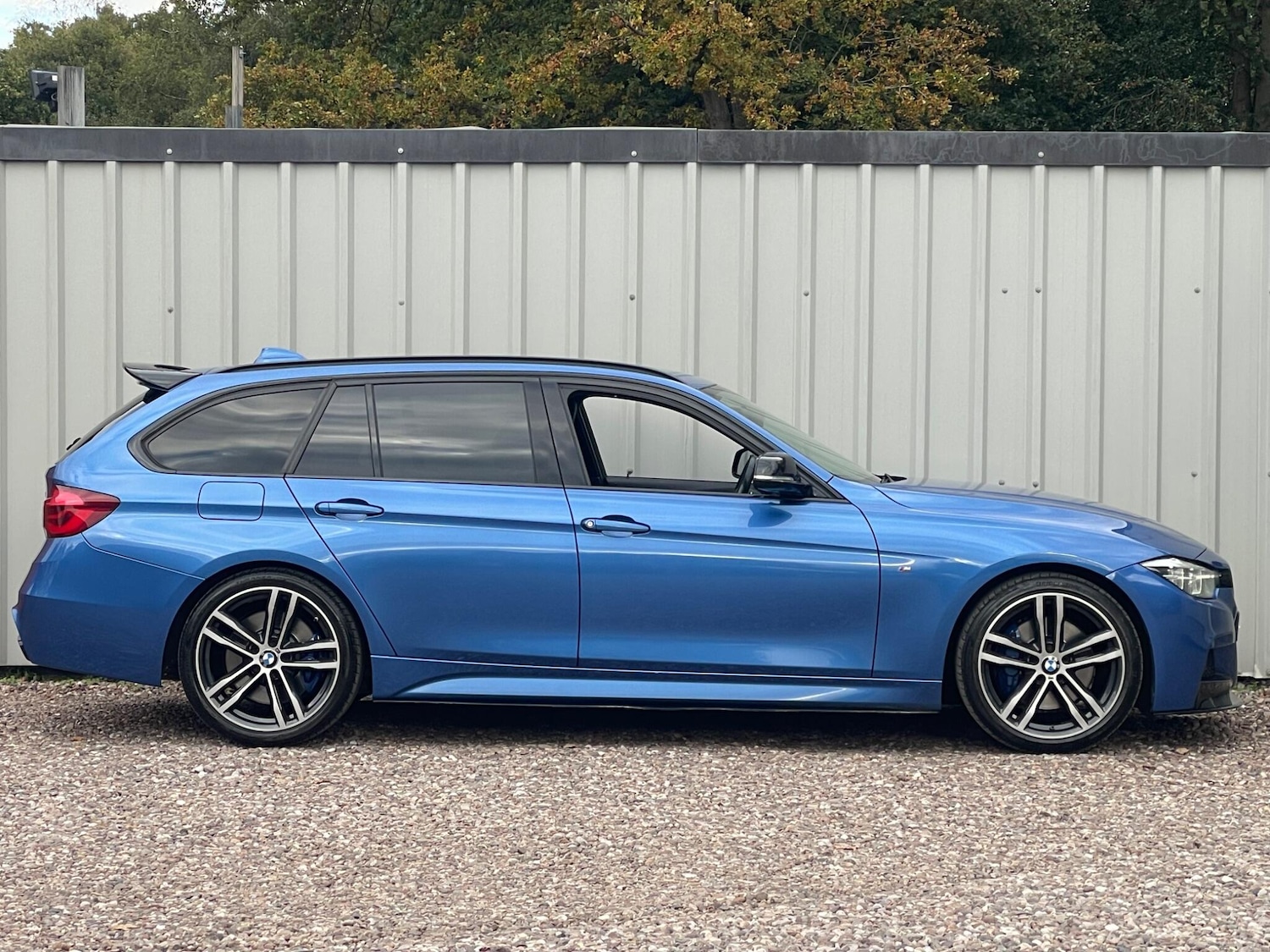 Used BMW 3 Series 2017 for sale - 76121492: Photo 4