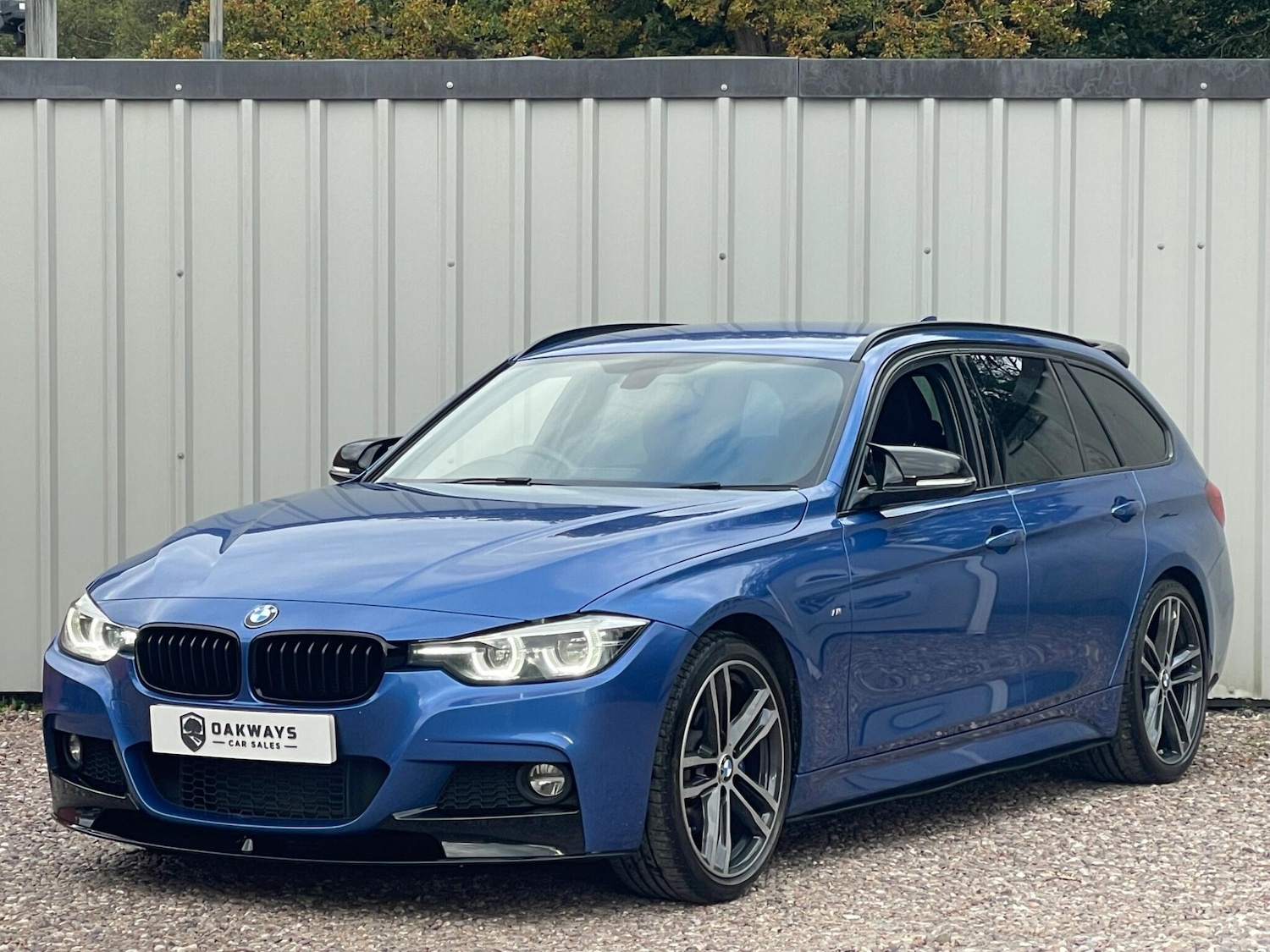 Used BMW 3 Series 2017 for sale - 76121492: Photo 9