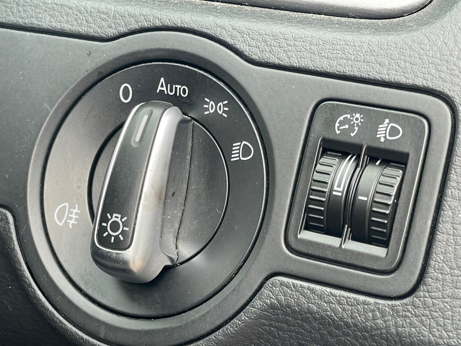 Used Volkswagen Passat for sale - 78135622: Photo 26