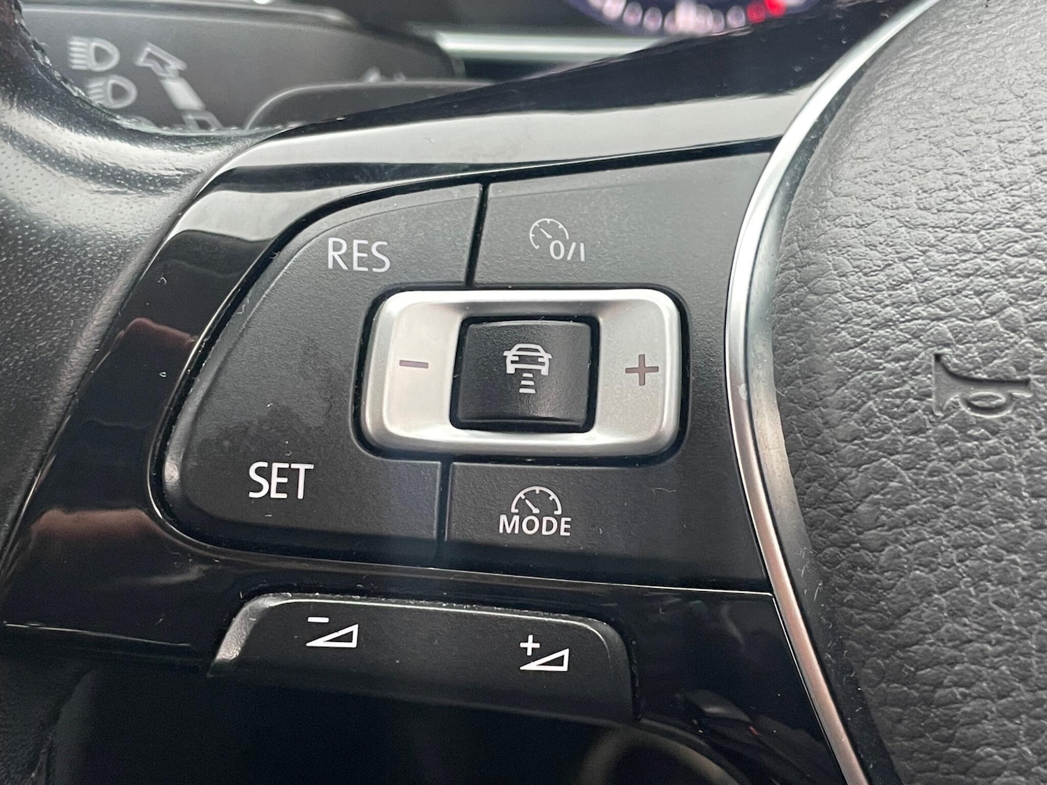 Used Volkswagen Passat for sale - 76993894: Photo 26