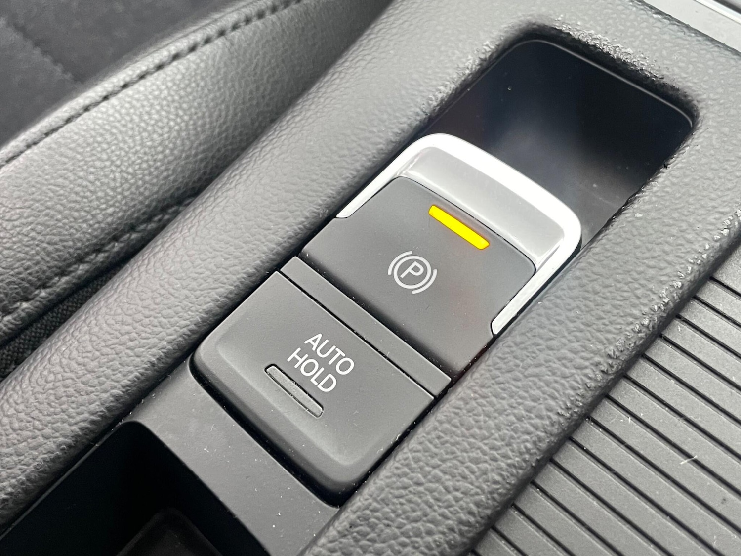 Used Volkswagen Passat for sale - 76993894: Photo 28