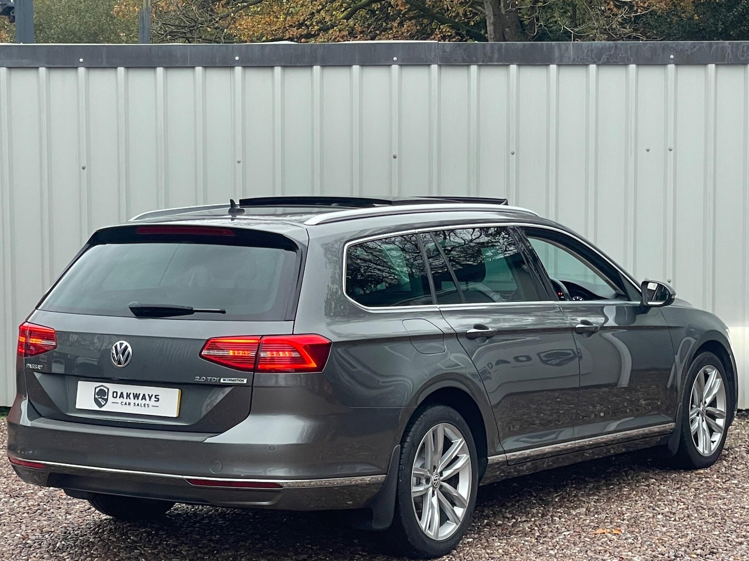 Used Volkswagen Passat for sale - 76993894: Photo 5