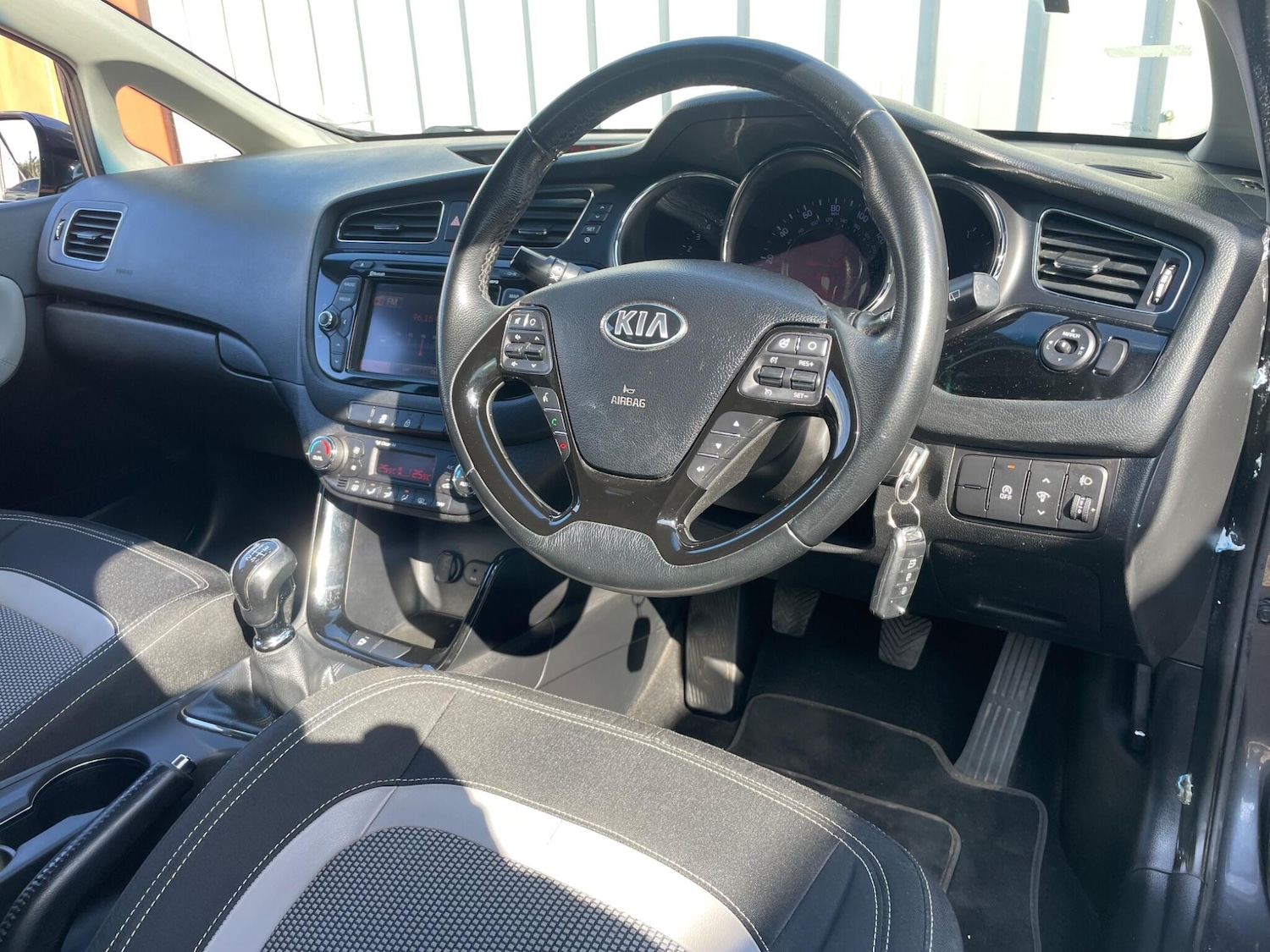 Used Kia Ceed 2015 for sale - 77892568: Photo 11