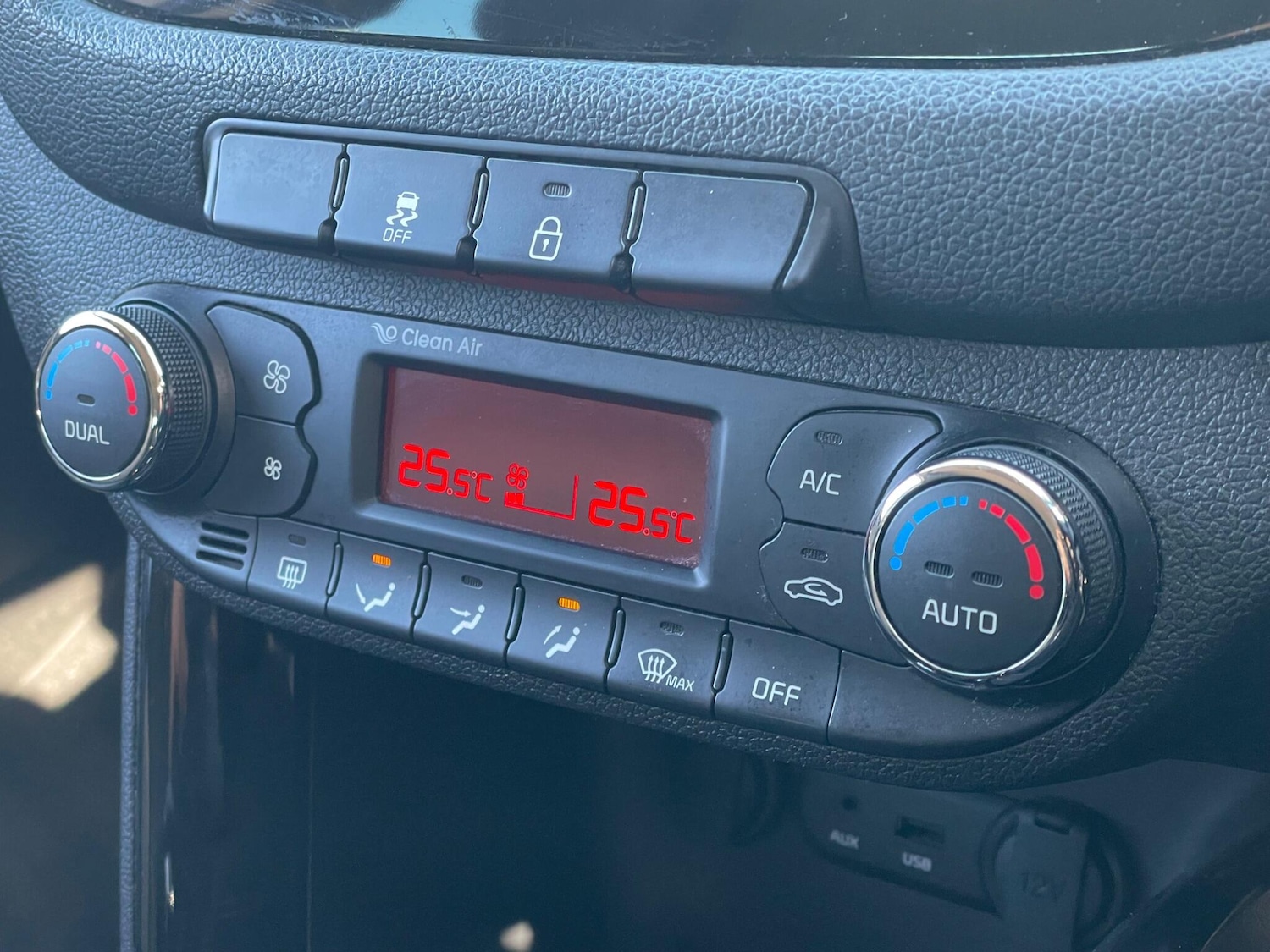 Used Kia Ceed 2015 for sale - 77892568: Photo 21