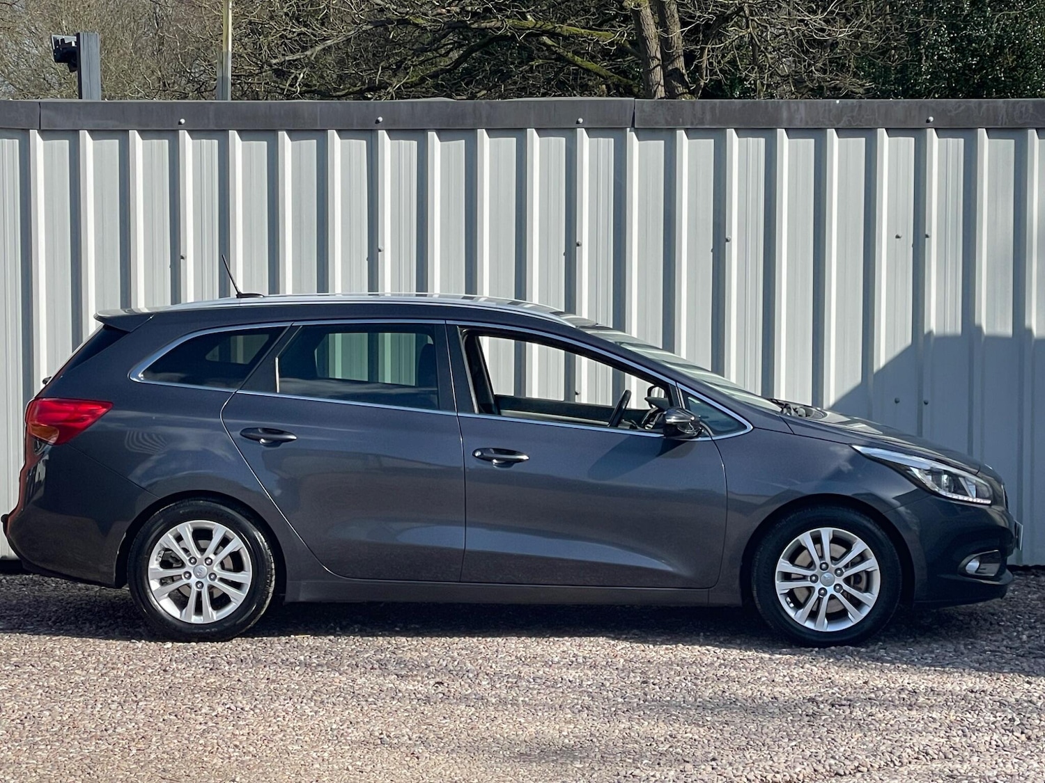 Used Kia Ceed 2015 for sale - 77892568: Photo 4