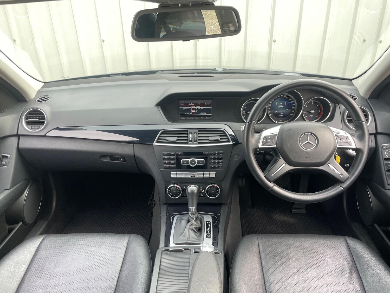 Used Mercedes-Benz C Class 2014 for sale - 77215558: Photo 13