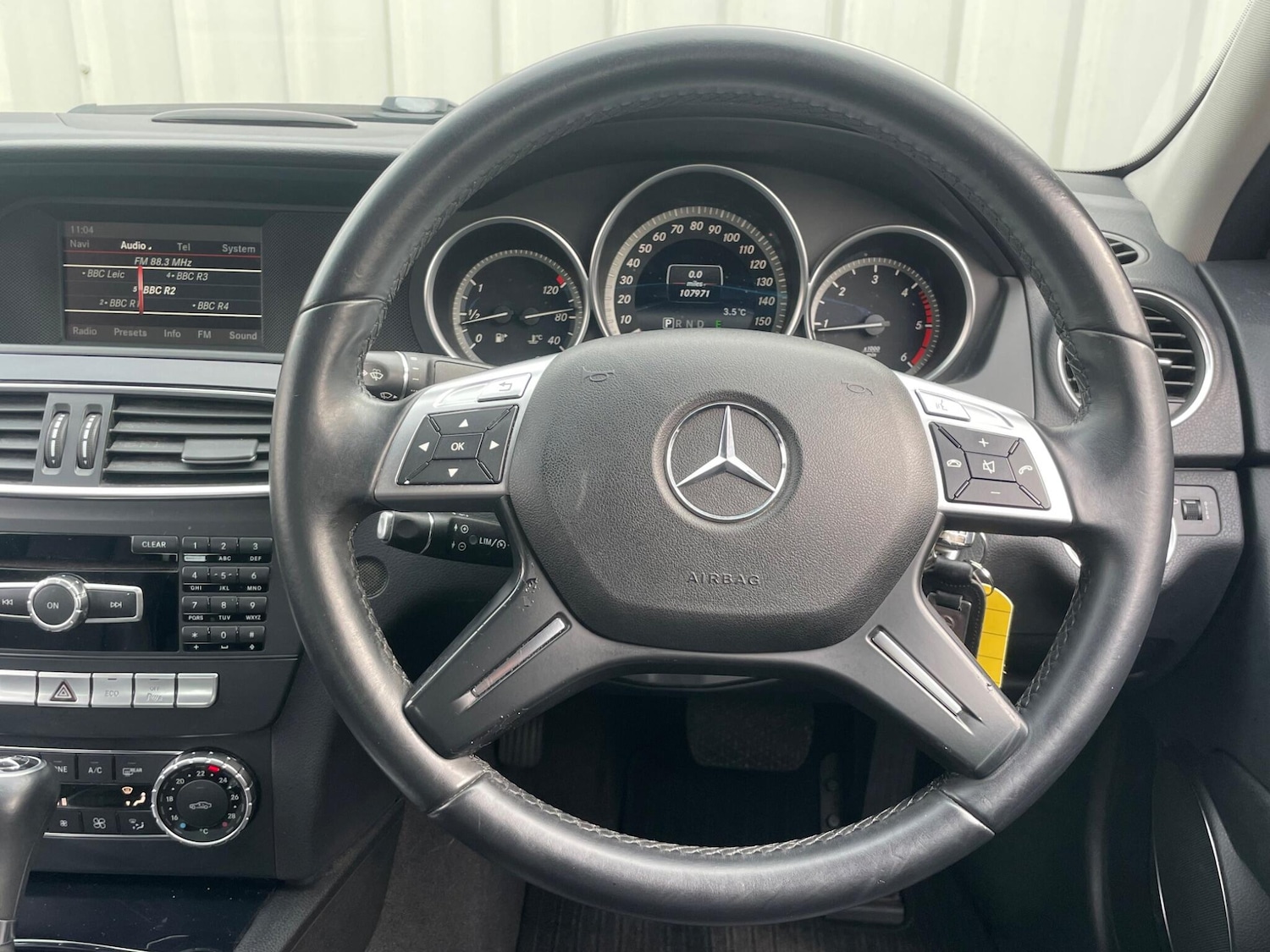 Used Mercedes-Benz C Class 2014 for sale - 77215558: Photo 14