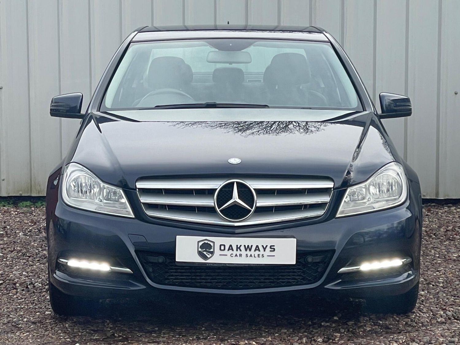 Used Mercedes-Benz C Class 2014 for sale - 77215558: Photo 2