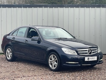 Used Mercedes-Benz C Class 2014 for sale - 77215558: Photo