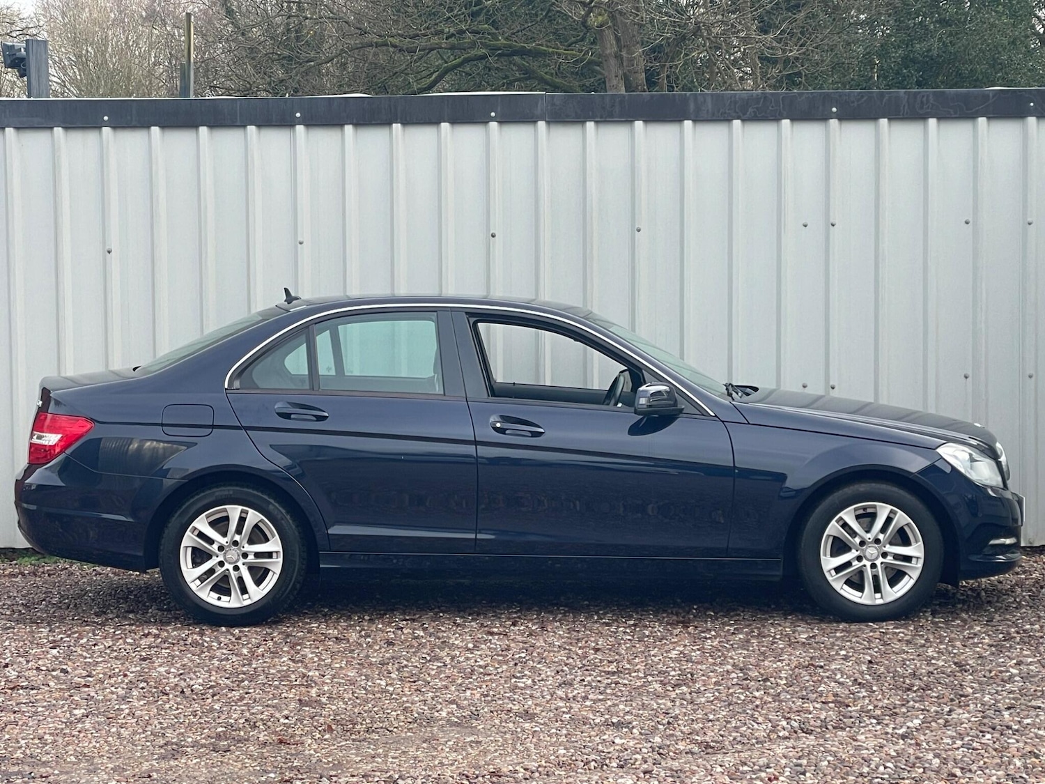 Used Mercedes-Benz C Class 2014 for sale - 77215558: Photo 4