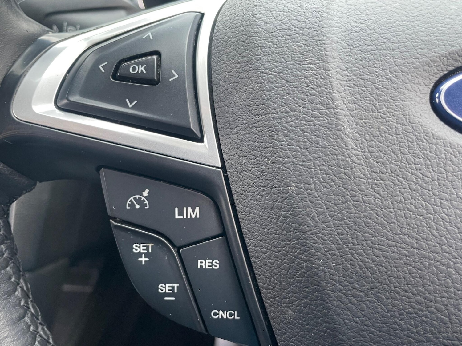 Used Ford Mondeo 2015 for sale - 77768570: Photo 21