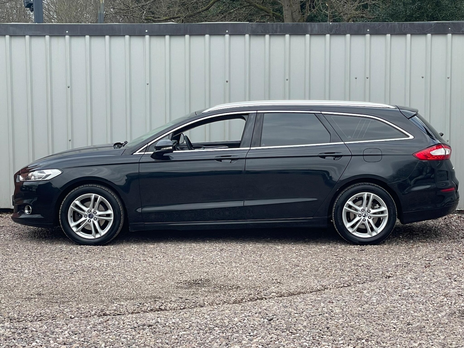 Used Ford Mondeo 2015 for sale - 77768570: Photo 8