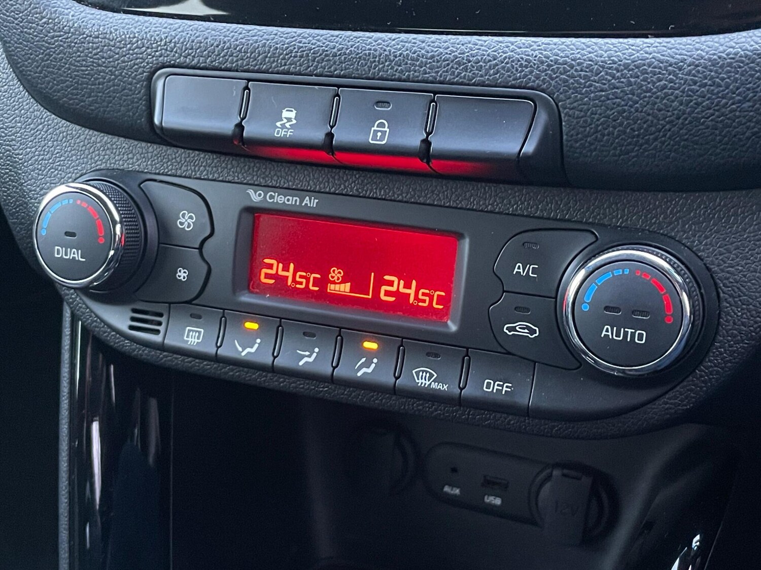 Used Kia Ceed 2014 for sale - 77585690: Photo 21