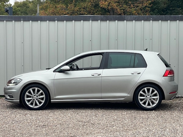 Used Volkswagen Golf 2017 for sale - 76283574: Photo 8