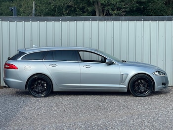 Used Jaguar XF 2014 for sale - 79188577: Photo