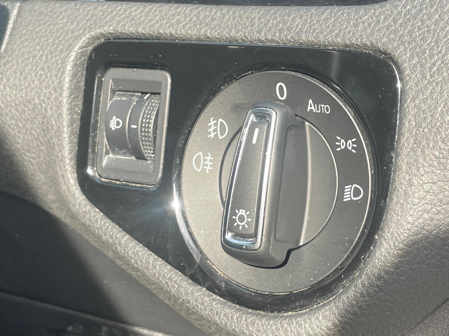 Used Volkswagen Golf for sale - 78116068: Photo 27